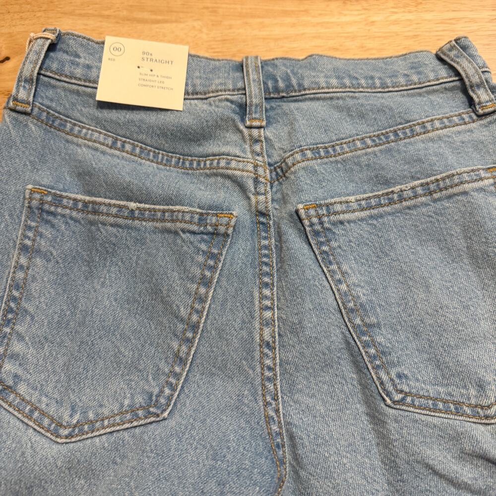 Universal Thread Women's Light Wash Embellished 9… - image 7